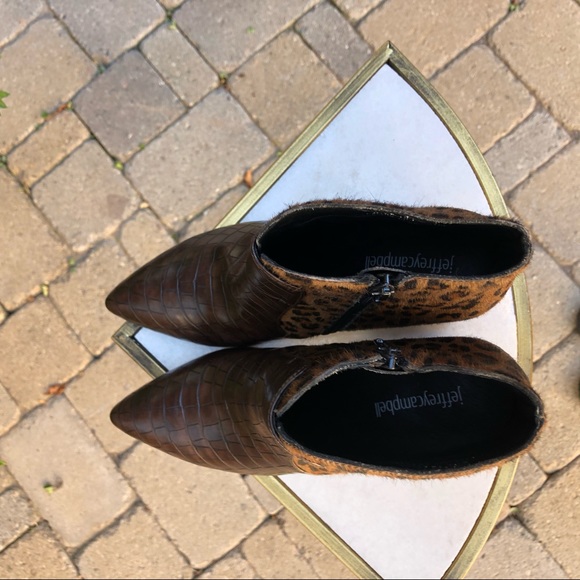 Jeffrey Campbell Bentlee Bootie Size 6. - Picture 5 of 13